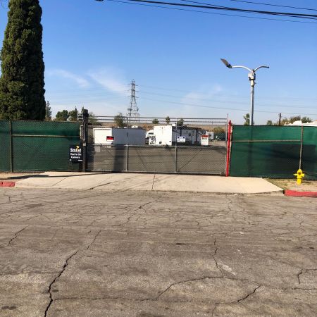 Best RV Storage - 5913 Esperanza Avenue