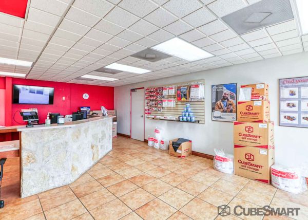 CubeSmart Self Storage - New Braunfels - 1150 Texas 337 Loop