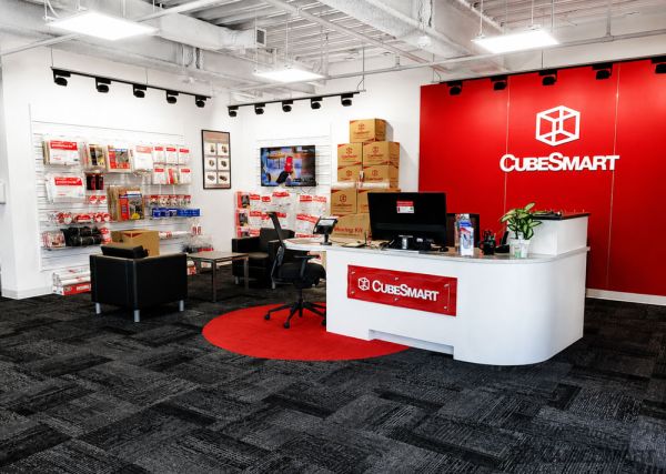 CubeSmart Self Storage - Arlington - 2645 Shirlington Rd - 2645 Shirlington Road