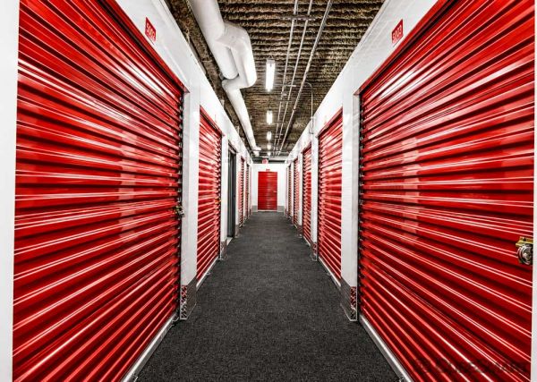 CubeSmart Self Storage - Arlington - 2645 Shirlington Rd - 2645 Shirlington Road