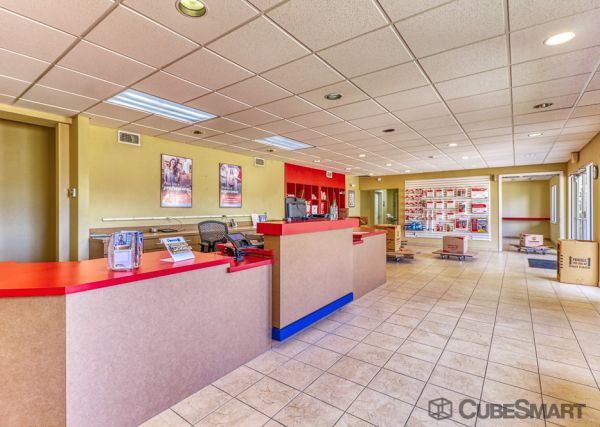 CubeSmart Self Storage - Tyler - 5701 Old Bullard Rd - 5701 Old Bullard Rd