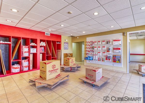 CubeSmart Self Storage - Tyler - 5701 Old Bullard Rd - 5701 Old Bullard Rd