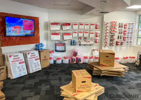 CubeSmart Self Storage - Lake Worth - 1900 6th Ave S - 1900 6th Ave S