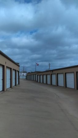 Todd Self Storage - 731 West Debbie Lane