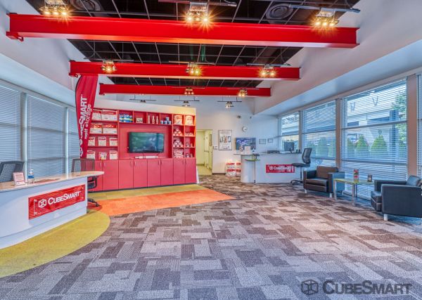 CubeSmart Self Storage - Arlington - 6875 Langston Boulevard - 6875 Langston Boulevard