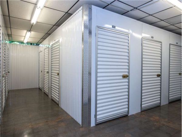 Extra Space Storage - 1691 - Peachtree City - Fulton Ct - 201 Fulton Court