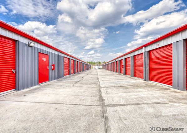 CubeSmart Self Storage - Pine Lakes - 11 Pine Lakes Parkway North