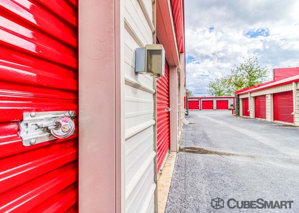 CubeSmart Self Storage - Cornelius - 10921 Bailey Road