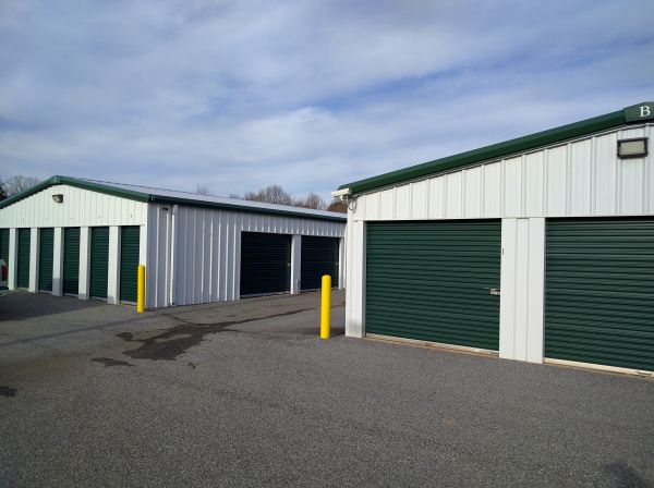 Byrds Mini Storage - Charlie Davis Rd - 264 Charlie Davis Road