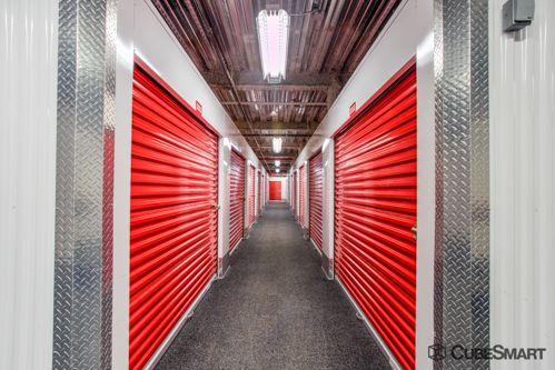 CubeSmart Self Storage - Bellerose - 251-63 Jericho Turnpike