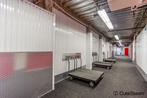 CubeSmart Self Storage - Bellerose - 251-63 Jericho Turnpike