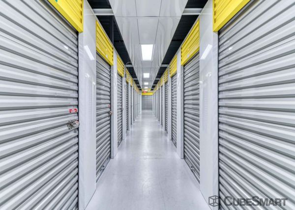 CubeSmart Self Storage - Tampa - 3708 W Bearss Ave - 3708 W Bearss Ave