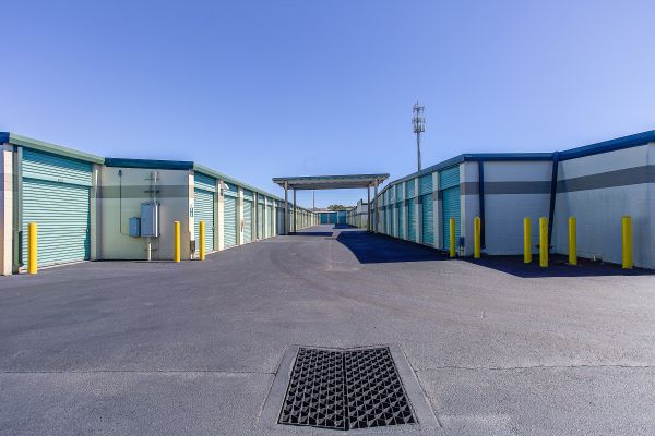 Simply Self Storage - 9546 Navarre Parkway - Navarre - 9546 Navarre Pkwy
