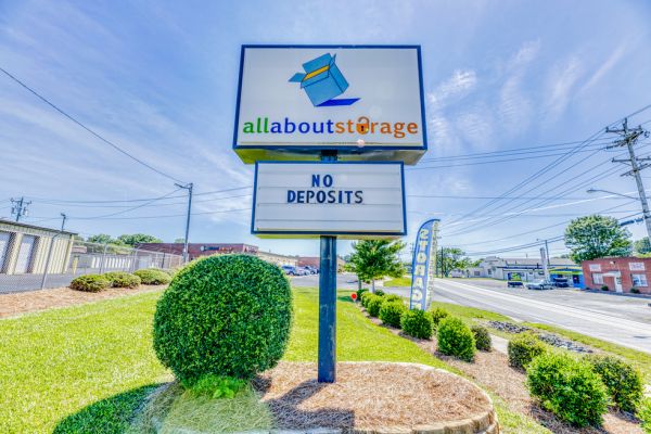 All About Storage 2 (LynnStreet) - 1615 A Walkup Avenue