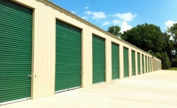 Mid-South Self Storage - 841 Town And Country Drive