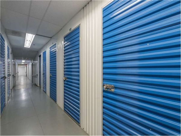 Extra Space Storage - 0577 - Fairfax - Prosperity Ave - 2944 Prosperity Avenue