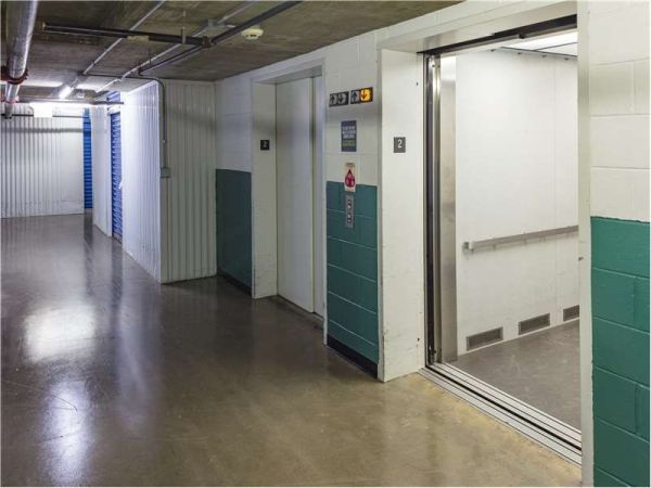 Extra Space Storage - 0706 - Arlington - North Fillmore St - 1001 North Fillmore Street
