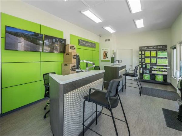 Extra Space Storage - 1359 - Parker - E Lincoln Ave - 13100 Lincoln Avenue