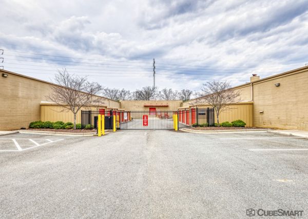 CubeSmart Self Storage - Winston-Salem - 345 Witt Street