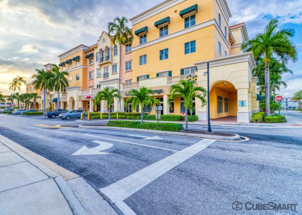 Renaissance Self Storage - 1500 Gateway Blvd