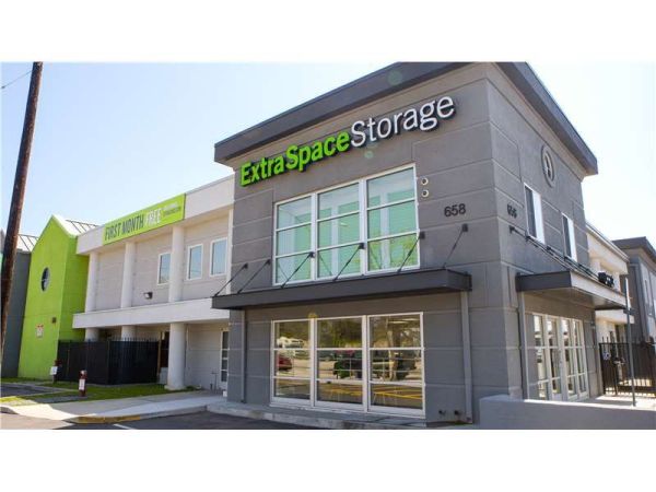 Extra Space Storage - 8011 - Venice - Venice Blvd - 658 Venice Boulevard