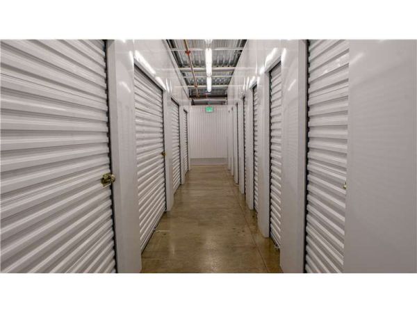 Extra Space Storage - 8011 - Venice - Venice Blvd - 658 Venice Boulevard