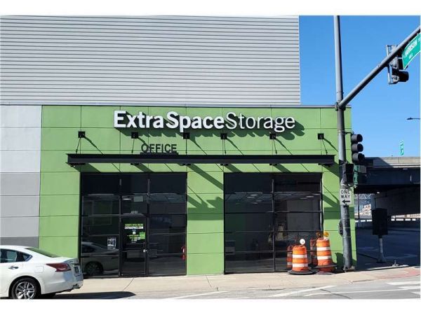 Extra Space Storage - 0729 - Chicago - West Harrison - 707 West Harrison Street