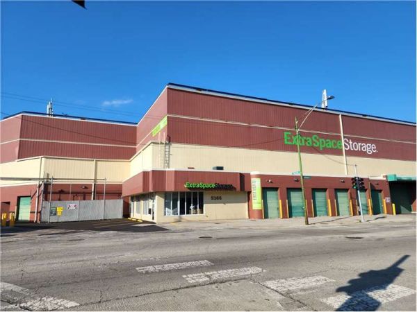 Extra Space Storage - 8385 - Chicago - N Northwest Hwy - 5366 North Northwest Highway