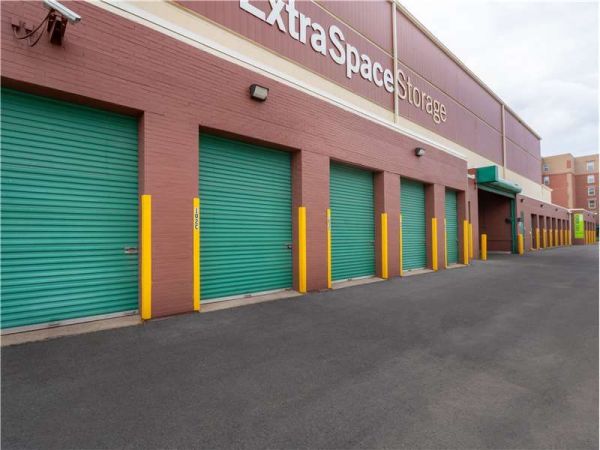 Extra Space Storage - 8385 - Chicago - N Northwest Hwy - 5366 North Northwest Highway