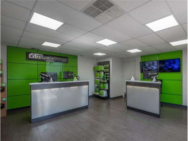 Extra Space Storage - 0148 - Ft. Worth - Highway 183 - 990 Alta Mere Drive