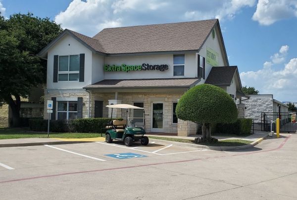 Extra Space Storage - 1551 - Fort Worth - White Settlement Rd - 9528 White Settlement Road