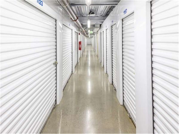 Extra Space Storage - 1819 - Honolulu - Kalanianaole Hwy - 6800 Kalanianaole Highway