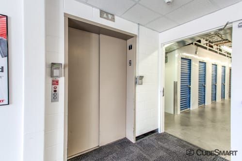 CubeSmart Self Storage - Phoenix - 533 East Dunlap Avenue - 533 E Dunlap Ave