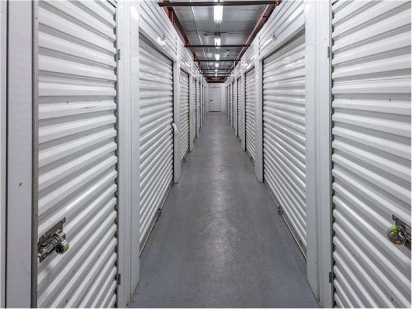 Extra Space Storage - 1107 - Somerville - Somerville Av - 460 Somerville Avenue