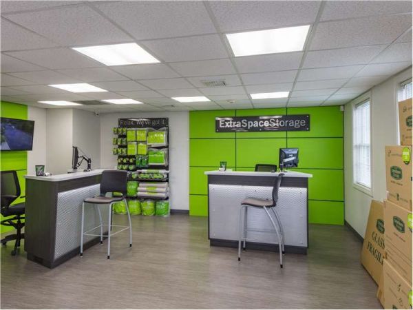 Extra Space Storage - 1084 - Kingston - Independence Rd - 5 Independence Road