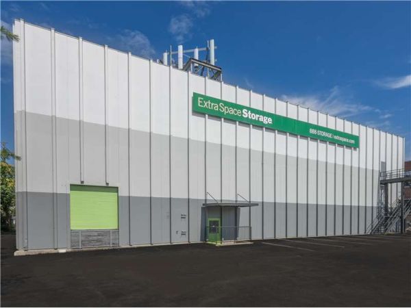 Extra Space Storage - 0736 - Waltham - 190 Willow St - 190 Willow Street