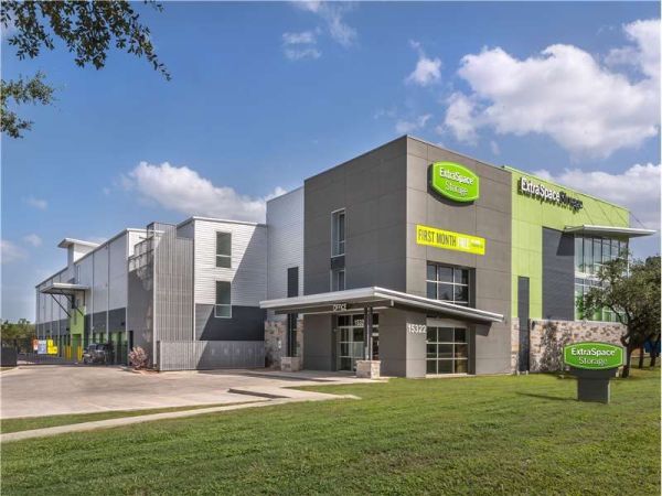 Extra Space Storage - 1597 - San Antonio - San Pedro Ave - 15322 San Pedro Avenue