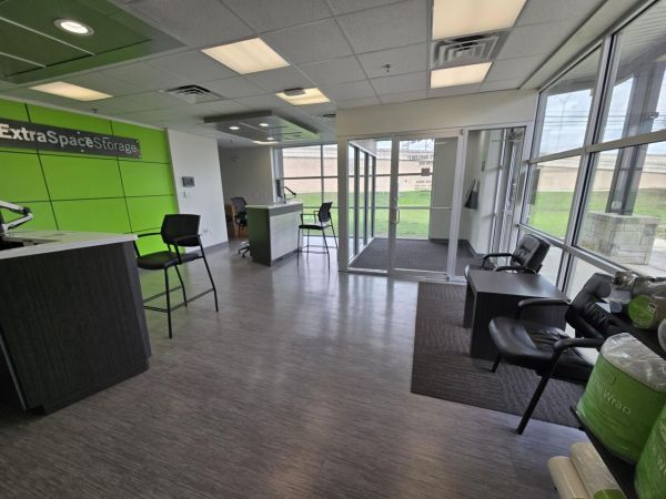 Extra Space Storage - 1597 - San Antonio - San Pedro Ave - 15322 San Pedro Avenue