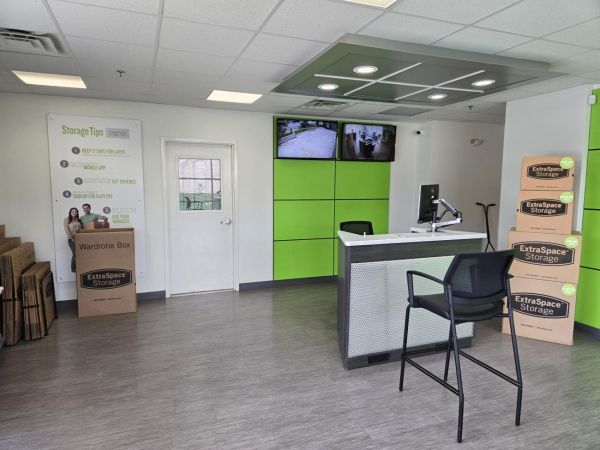 Extra Space Storage - 1597 - San Antonio - San Pedro Ave - 15322 San Pedro Avenue