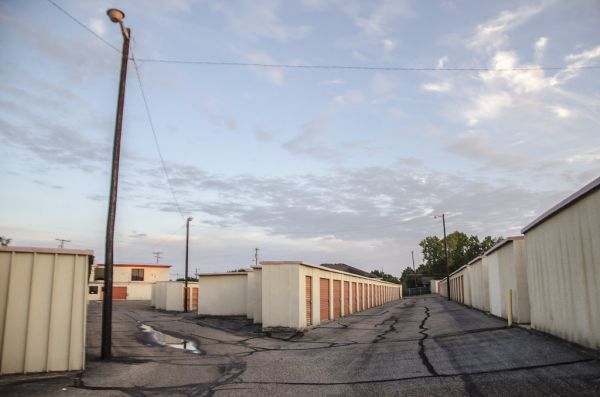 HGS Self Storage - Waco - 500 Mall Drive - 500 Mall Drive