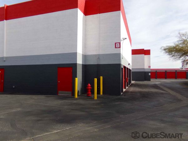 CubeSmart Self Storage - Las Vegas - 8250 S Maryland Pkwy - 8250 S Maryland Pkwy