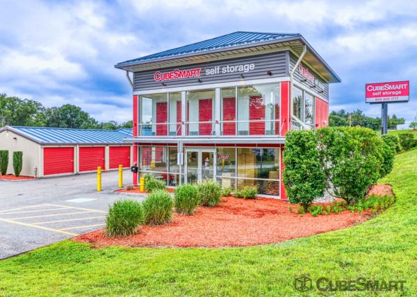 CubeSmart Self Storage - Shrewsbury - 757 Boston Turnpike