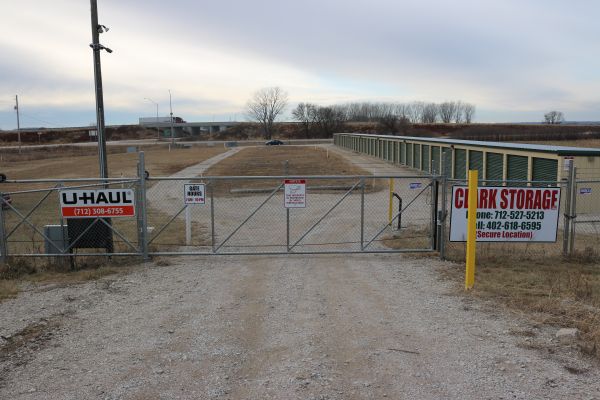 Clark Storage - I-29 PJ - 60954 195Th Street