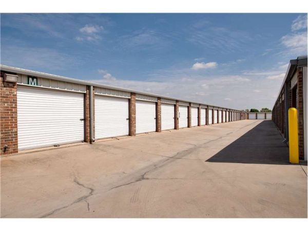 Extra Space Storage - 1607 - Coppell - Belt Line Rd - 1751 East Belt Line Road