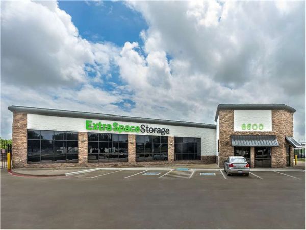 Extra Space Storage - 1612 - Plano - 6600 K Ave - 6600 K Avenue