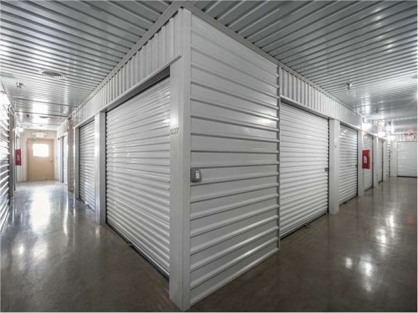 Extra Space Storage - 1621 - Irving - N State Hwy 161 - 4251 State Highway 161