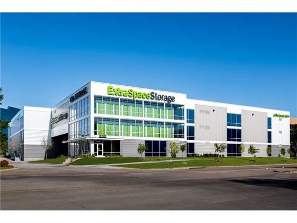 Extra Space Storage - 8687 - Dallas - Montfort Dr. - 13705 Montfort Drive