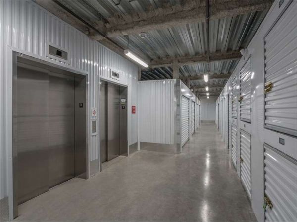 Extra Space Storage - 8773 - Dallas - Banner Dr - 7701 Banner Drive