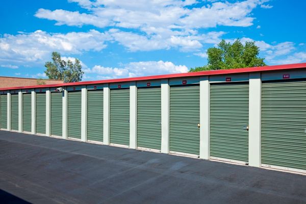 Tempe Choice Self Storage - 1700 East Curry Road