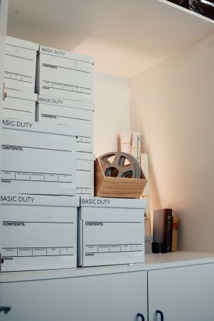 Los Angeles Fine Arts & Wine Storage - 2290 South Centinela Avenue